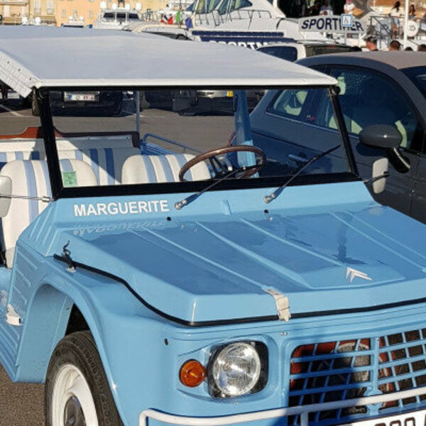 Balade et visite d'un domaine viticole en 2CV ou Méhari avec chauffeur